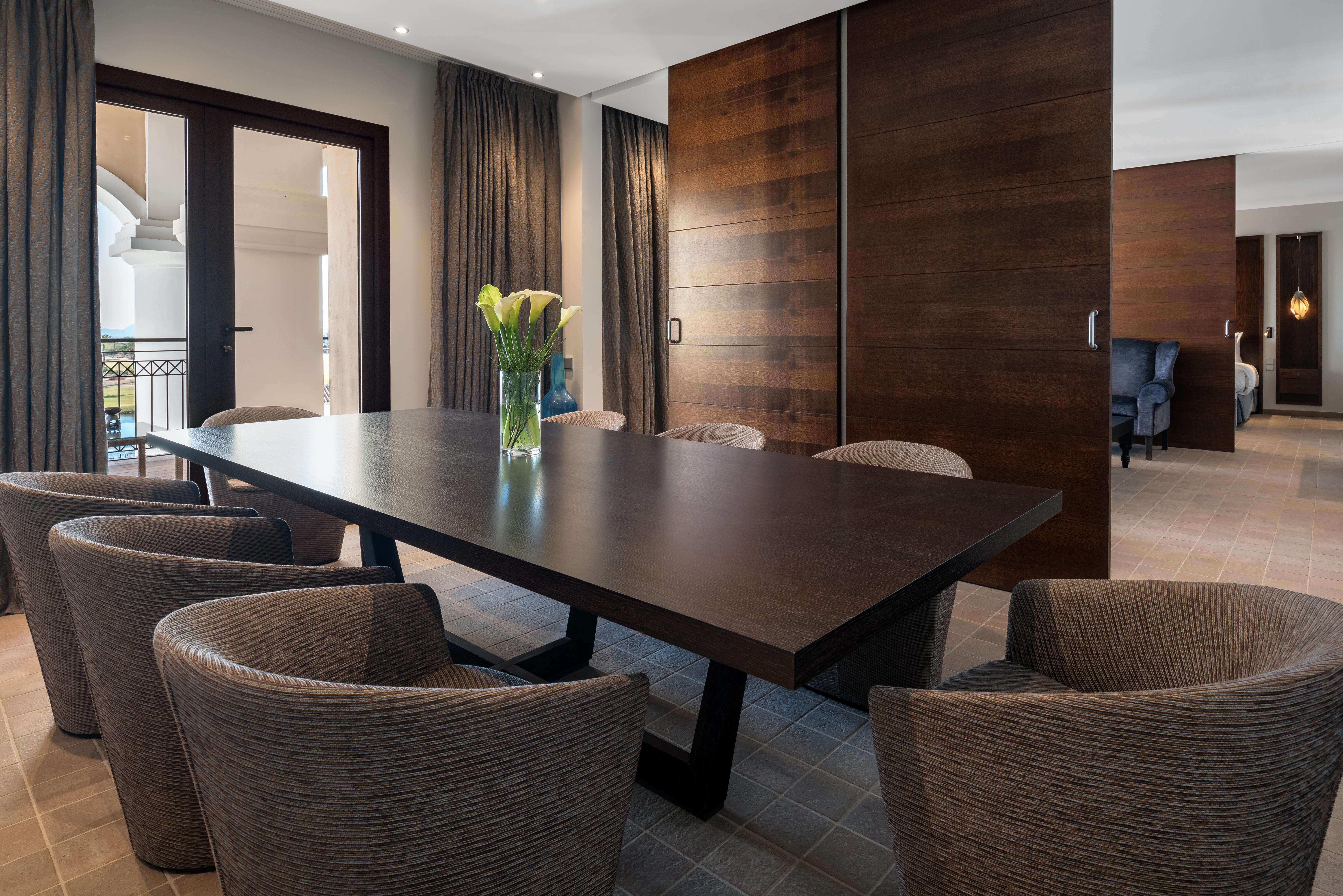 Doubletree By Hilton La Torre Golf Resort Roldán Exterior foto Interior of a suite at the Mandarin Oriental, Munich