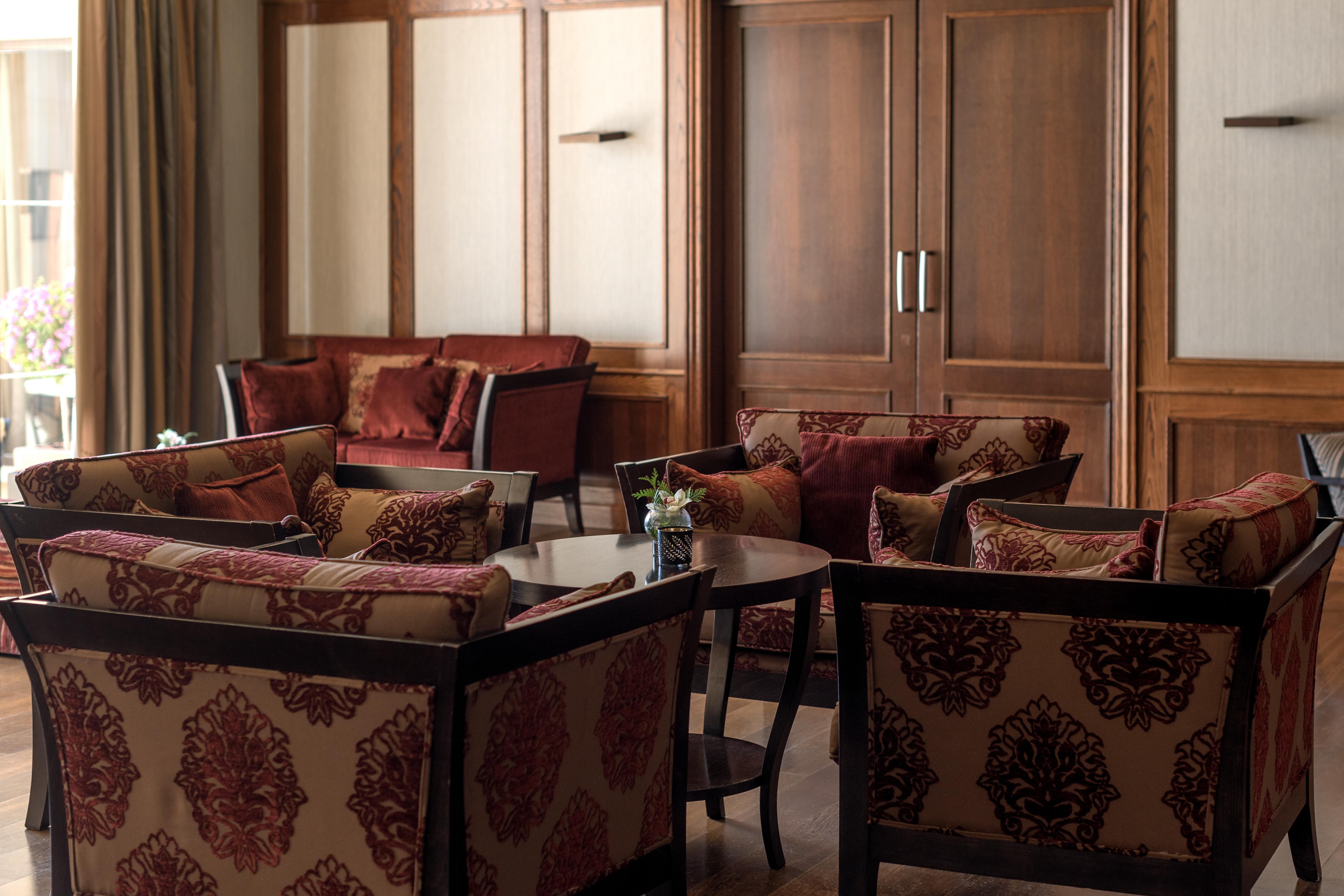Doubletree By Hilton La Torre Golf Resort Roldán Exterior foto The Library